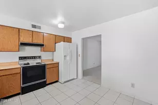 1012 W Montoya Ln, Phoenix, AZ 85027 - Photo 5