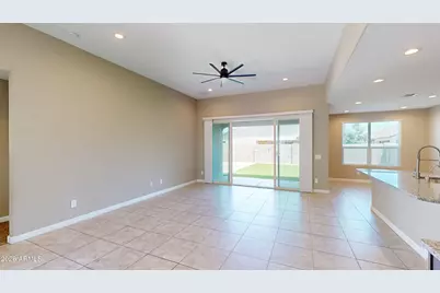 38212 W Santa Monica Avenue, Maricopa, AZ 85138 - Photo 5