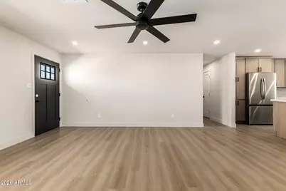 3515 E Winchcomb Drive, Phoenix, AZ 85032 - Photo 3