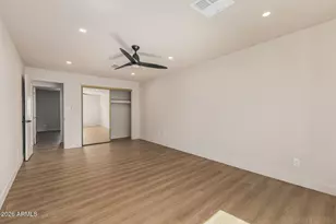 3515 E Winchcomb Dr, Phoenix, AZ 85032 - Photo 15