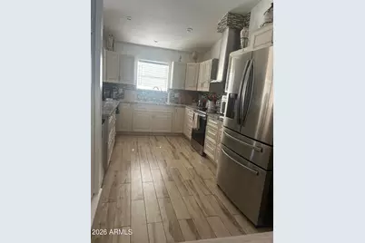 8926 W Vale Drive, Phoenix, AZ 85037 - Photo 5