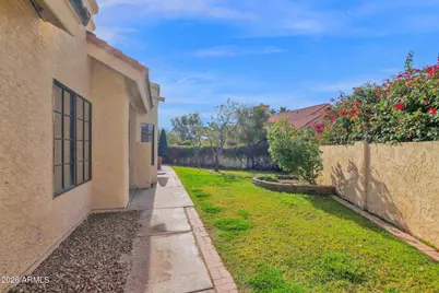 8979 E Gail Road, Scottsdale, AZ 85260 - Photo 33