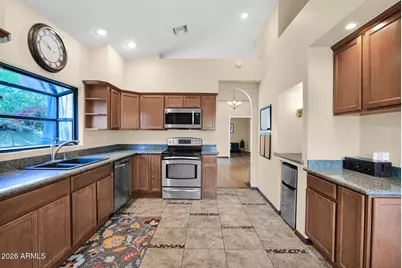 8979 E Gail Road, Scottsdale, AZ 85260 - Photo 11