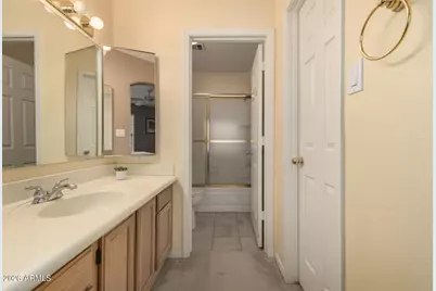 6885 E Cochise Road #204, Paradise Valley, AZ 85253 - Photo 17