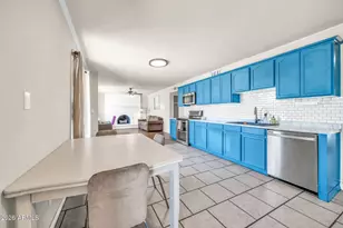 1628 W Bluefield Ave, Phoenix, AZ 85023 - Photo 7