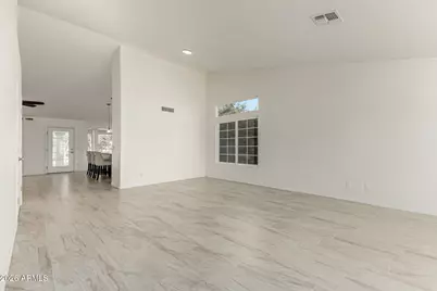 14424 N 92nd Avenue, Peoria, AZ 85381 - Photo 11