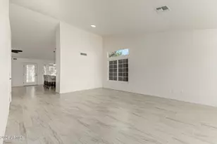 14424 N 92nd Ave, Peoria, AZ 85381 - Photo 11