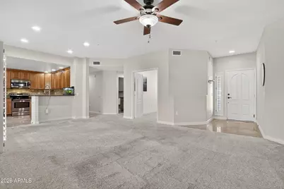 21320 N 56th Street #2125, Phoenix, AZ 85054 - Photo 7