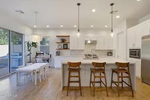 4222 E Hazelwood St, Phoenix, AZ 85018 - Photo 3