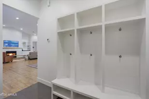 4222 E Hazelwood St, Phoenix, AZ 85018 - Photo 11