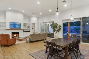 4222 E Hazelwood St, Phoenix, AZ 85018 - Photo 15