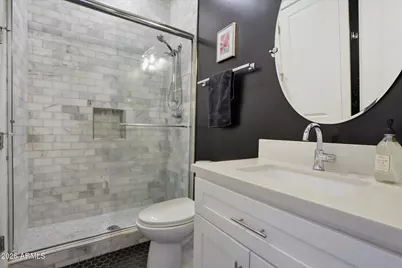 4222 E Hazelwood Street, Phoenix, AZ 85018 - Photo 27