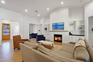 4222 E Hazelwood St, Phoenix, AZ 85018 - Photo 13