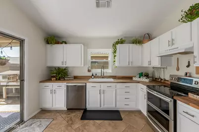 11353 W Loma Blanca Drive, Surprise, AZ 85378 - Photo 7