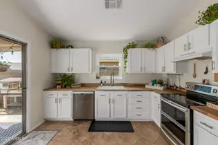 11353 W Loma Blanca Dr, Surprise, AZ 85378 - Photo 7