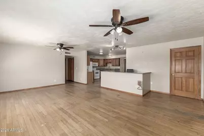 2702 E Grovers Avenue, Phoenix, AZ 85032 - Photo 11