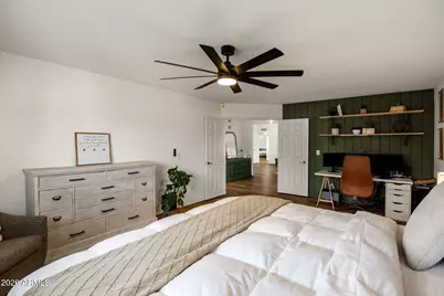 525 W Willow Avenue, Phoenix, AZ 85029 - Photo 17