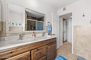 10442 W Prairie Hills Cir, Sun City, AZ 85351 - Photo 19