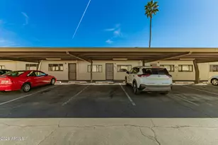 6721 E McDowell Rd, Scottsdale, AZ 85257 - Photo 17