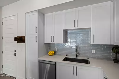 7300 E Earll Drive #1022, Scottsdale, AZ 85251 - Photo 7