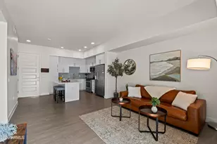 7300 E Earll Dr, Scottsdale, AZ 85251 - Photo 3