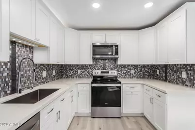 15151 N Frank Lloyd Wright Boulevard #1076, Scottsdale, AZ 85260 - Photo 9