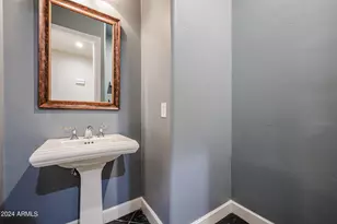 17813 N 57th Pl, Scottsdale, AZ 85254 - Photo 17