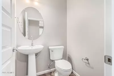 733 E Commonwealth Avenue #26, Chandler, AZ 85225 - Photo 13