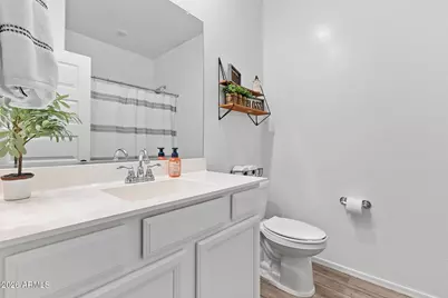 25168 N 135th Avenue, Peoria, AZ 85383 - Photo 9