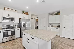 25168 N 135th Ave, Peoria, AZ 85383 - Photo 19