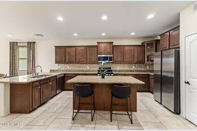 18221 W Carmen Drive, Surprise, AZ 85388 - Photo 11