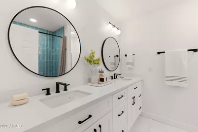 5924 E North Lane, Paradise Valley, AZ 85253 - Photo 13