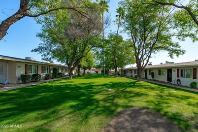 10253 N 108th Avenue, Sun City, AZ 85351 - Photo 3