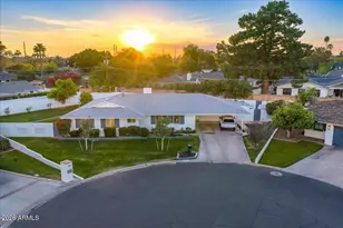 3630 N 54th Ct, Phoenix, AZ 85018 - Photo 1