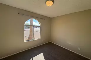 5256 W Cholla St, Glendale, AZ 85304 - Photo 11