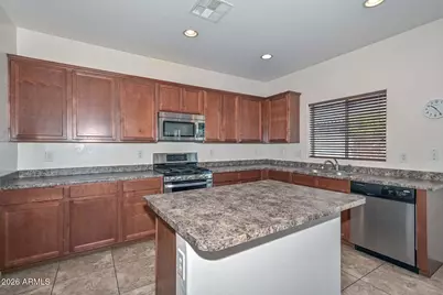 12022 W Leather Lane, Peoria, AZ 85383 - Photo 15