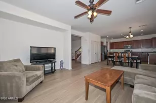 12022 W Leather Ln, Peoria, AZ 85383 - Photo 11