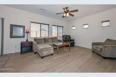 12022 W Leather Lane, Peoria, AZ 85383 - Photo 9