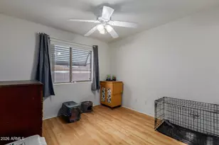 10390 W Yukon Dr, Peoria, AZ 85382 - Photo 21