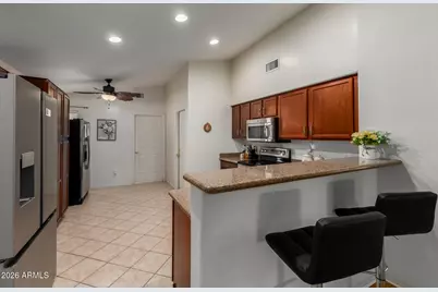 10390 W Yukon Drive, Peoria, AZ 85382 - Photo 13