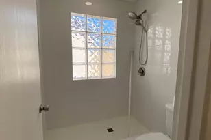 1055 N Recker Rd, Mesa, AZ 85205 - Photo 17