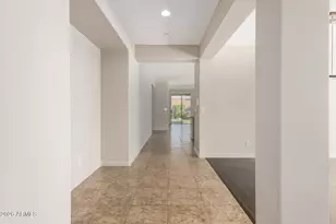 41105 N Prestancia Dr, Phoenix, AZ 85086 - Photo 7