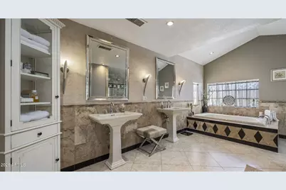 8119 E Parkview Lane, Scottsdale, AZ 85255 - Photo 21