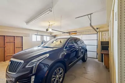 10507 W Kingswood Circle, Sun City, AZ 85351 - Photo 39