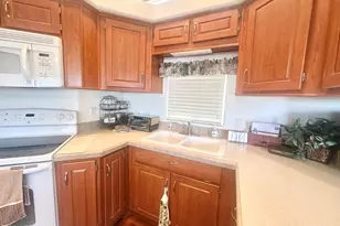 111 S Greenfield Rd, Mesa, AZ 85206 - Photo 33