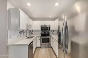 13415 N 20th St, Phoenix, AZ 85022 - Photo 11