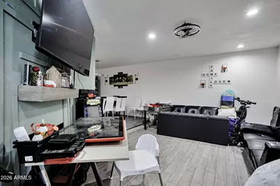 3925 W San Juan Avenue, Phoenix, AZ 85019 - Photo 11