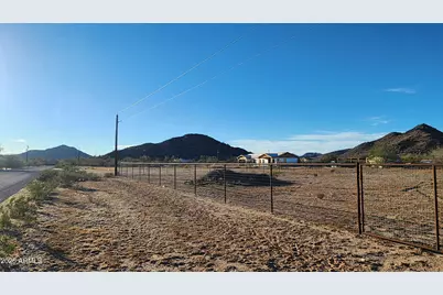 55690 W Ivory Road #65, Maricopa, AZ 85139 - Photo 3