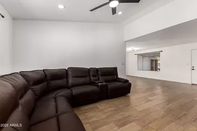 4237 W Hartford Avenue, Glendale, AZ 85308 - Photo 13