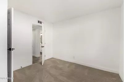 4237 W Hartford Avenue, Glendale, AZ 85308 - Photo 23